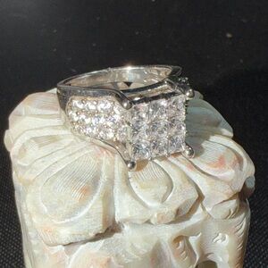 Elegant JTV SJ Sterling Silver CZ Women's Ring size 7  (1)